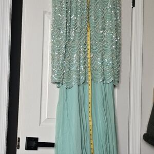 Elegant Green Sequin Dress